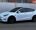 Белый Тесла Model Y, объемом двигателя 0 л и пробегом 98 тыс. км за 31800 $, фото 11 на Automoto.ua