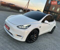 Білий Тесла Model Y, об'ємом двигуна 0 л та пробігом 105 тис. км за 24900 $, фото 16 на Automoto.ua