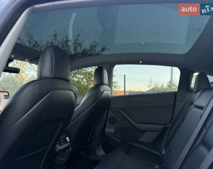 Тесла Model Y 2021 в Хмельницком на Automoto.ua Белый Тесла Model Y, объемом двигателя 0 л и пробегом 83 тыс. км за 25499 $, фото 57 на Automoto.ua