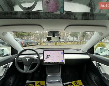 Білий Тесла Model Y, об'ємом двигуна 0 л та пробігом 88 тис. км за 26800 $, фото 12 на Automoto.ua