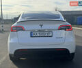 Білий Тесла Model Y, об'ємом двигуна 0 л та пробігом 53 тис. км за 28000 $, фото 5 на Automoto.ua