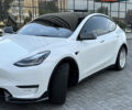 Белый Тесла Model Y, объемом двигателя 0 л и пробегом 80 тыс. км за 26000 $, фото 25 на Automoto.ua