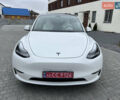Белый Тесла Model Y, объемом двигателя 0 л и пробегом 34 тыс. км за 28000 $, фото 1 на Automoto.ua