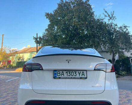 Белый Тесла Model Y, объемом двигателя 0 л и пробегом 28 тыс. км за 38000 $, фото 6 на Automoto.ua