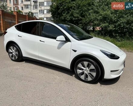 Белый Тесла Model Y, объемом двигателя 0 л и пробегом 29 тыс. км за 23999 $, фото 42 на Automoto.ua