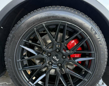 Белый Тесла Model Y, объемом двигателя 0 л и пробегом 50 тыс. км за 27999 $, фото 7 на Automoto.ua