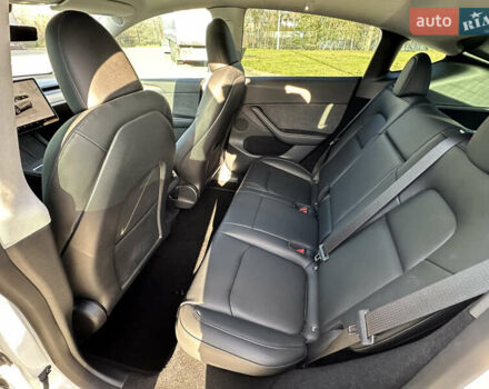 Білий Тесла Model Y, об'ємом двигуна 0 л та пробігом 44 тис. км за 28900 $, фото 12 на Automoto.ua