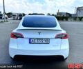 Белый Тесла Model Y, объемом двигателя 0.39 л и пробегом 64 тыс. км за 28500 $, фото 2 на Automoto.ua