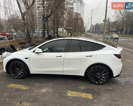 Білий Тесла Model Y, об'ємом двигуна 0 л та пробігом 83 тис. км за 26400 $, фото 10 на Automoto.ua