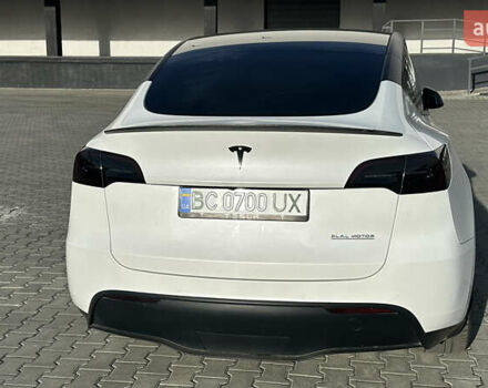Білий Тесла Model Y, об'ємом двигуна 0 л та пробігом 63 тис. км за 28700 $, фото 13 на Automoto.ua