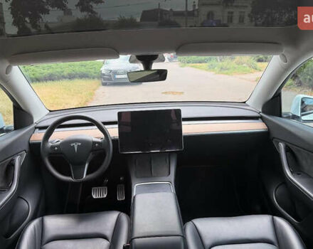 Білий Тесла Model Y, об'ємом двигуна 0 л та пробігом 80 тис. км за 33000 $, фото 9 на Automoto.ua
