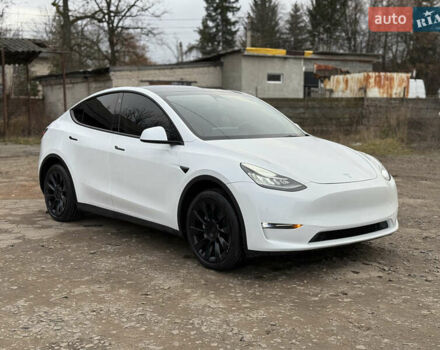 Белый Тесла Model Y, объемом двигателя 0 л и пробегом 16 тыс. км за 26500 $, фото 20 на Automoto.ua