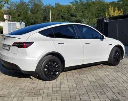 Белый Тесла Model Y, объемом двигателя 0 л и пробегом 62 тыс. км за 25950 $, фото 16 на Automoto.ua