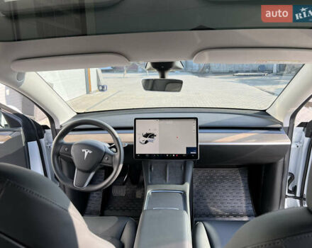 Тесла Model Y 2022 в Одессе на Automoto.ua Белый Тесла Model Y, объемом двигателя 0 л и пробегом 12 тыс. км за 44900 $, фото 20 на Automoto.ua