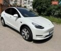 Белый Тесла Model Y, объемом двигателя 0 л и пробегом 17 тыс. км за 24777 $, фото 32 на Automoto.ua