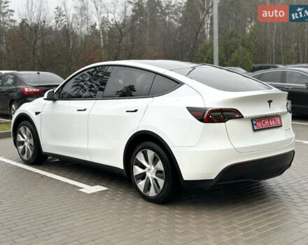 Белый Тесла Model Y, объемом двигателя 0 л и пробегом 117 тыс. км за 24999 $, фото 8 на Automoto.ua