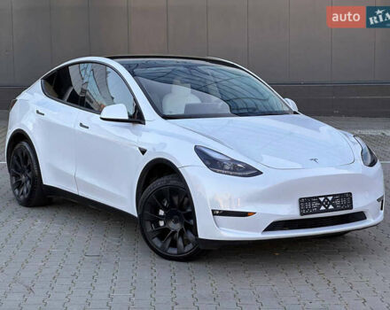 Белый Тесла Model Y, объемом двигателя 0 л и пробегом 47 тыс. км за 24900 $, фото 3 на Automoto.ua