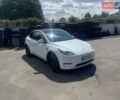 Тесла Model Y 2022 у Києві на Automoto.ua Білий Тесла Model Y, об'ємом двигуна 0 л та пробігом 28 тис. км за 33000 $, фото 1 на Automoto.ua