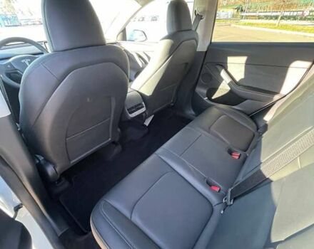 Білий Тесла Model Y, об'ємом двигуна 0 л та пробігом 43 тис. км за 32500 $, фото 12 на Automoto.ua