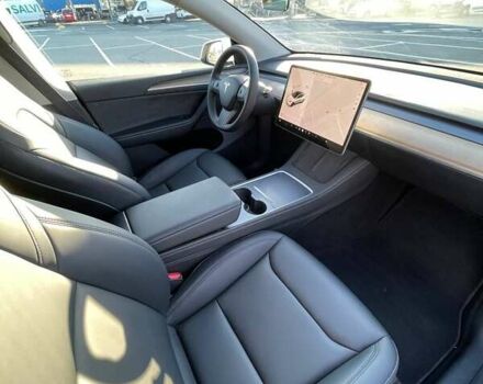 Белый Тесла Model Y, объемом двигателя 0 л и пробегом 39 тыс. км за 32500 $, фото 14 на Automoto.ua