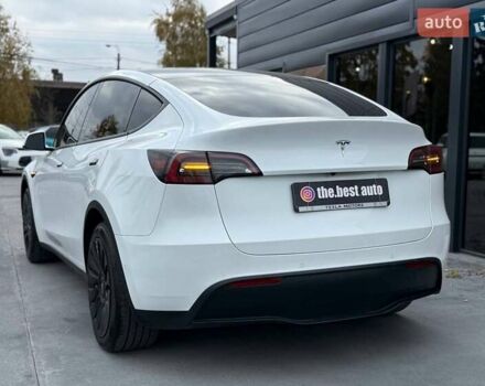 Тесла Model Y 2022 в Ровно на Automoto.ua Белый Тесла Model Y, объемом двигателя 0 л и пробегом 83 тыс. км за 22500 $, фото 13 на Automoto.ua