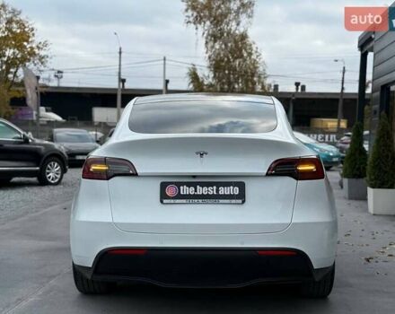 Тесла Model Y 2022 в Ровно на Automoto.ua Белый Тесла Model Y, объемом двигателя 0 л и пробегом 83 тыс. км за 22500 $, фото 12 на Automoto.ua
