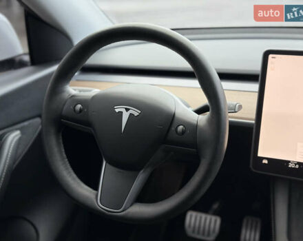 Белый Тесла Model Y, объемом двигателя 0 л и пробегом 59 тыс. км за 28950 $, фото 24 на Automoto.ua