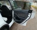 Белый Тесла Model Y, объемом двигателя 0 л и пробегом 52 тыс. км за 29000 $, фото 31 на Automoto.ua