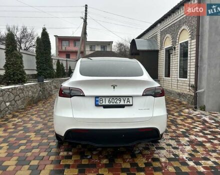 Белый Тесла Model Y, объемом двигателя 0 л и пробегом 94 тыс. км за 29999 $, фото 4 на Automoto.ua