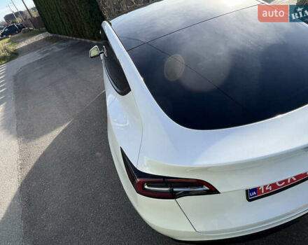 Білий Тесла Model Y, об'ємом двигуна 0 л та пробігом 12 тис. км за 24750 $, фото 15 на Automoto.ua