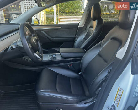 Тесла Model Y 2022 в Тернополе на Automoto.ua Белый Тесла Model Y, объемом двигателя 0 л и пробегом 52 тыс. км за 27300 $, фото 6 на Automoto.ua