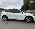 Білий Тесла Model Y, об'ємом двигуна 0 л та пробігом 82 тис. км за 25499 $, фото 4 на Automoto.ua