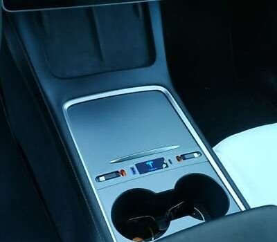 Білий Тесла Model Y, об'ємом двигуна 0 л та пробігом 38 тис. км за 35000 $, фото 12 на Automoto.ua
