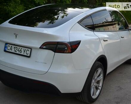 Белый Тесла Model Y, объемом двигателя 0 л и пробегом 7 тыс. км за 37500 $, фото 5 на Automoto.ua