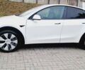 Белый Тесла Model Y, объемом двигателя 0 л и пробегом 48 тыс. км за 41800 $, фото 4 на Automoto.ua