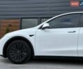 Тесла Model Y 2022 в Ровно на Automoto.ua Белый Тесла Model Y, объемом двигателя 0 л и пробегом 83 тыс. км за 22500 $, фото 10 на Automoto.ua