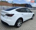 Белый Тесла Model Y, объемом двигателя 0 л и пробегом 17 тыс. км за 24777 $, фото 3 на Automoto.ua