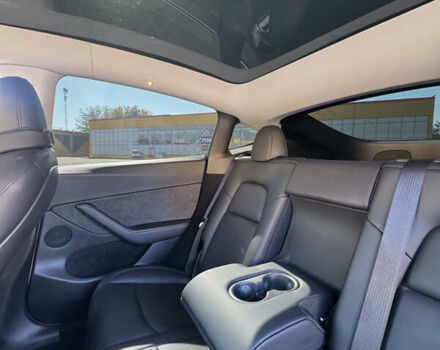 Белый Тесла Model Y, объемом двигателя 0 л и пробегом 50 тыс. км за 28000 $, фото 10 на Automoto.ua