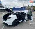 Белый Тесла Model Y, объемом двигателя 0 л и пробегом 43 тыс. км за 28000 $, фото 9 на Automoto.ua