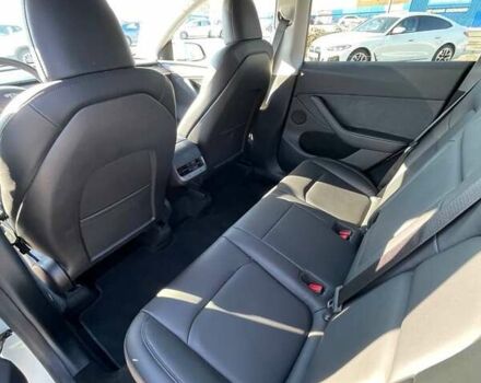 Білий Тесла Model Y, об'ємом двигуна 0 л та пробігом 32 тис. км за 32900 $, фото 12 на Automoto.ua
