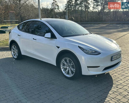 Білий Тесла Model Y, об'ємом двигуна 0 л та пробігом 44 тис. км за 28900 $, фото 1 на Automoto.ua