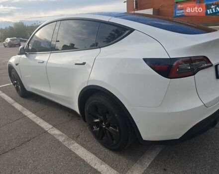 Белый Тесла Model Y, объемом двигателя 0 л и пробегом 38 тыс. км за 28000 $, фото 10 на Automoto.ua