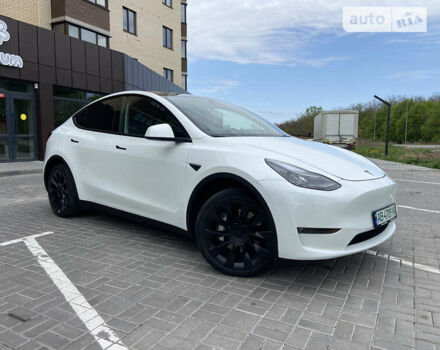 Білий Тесла Model Y, об'ємом двигуна 0 л та пробігом 18 тис. км за 31000 $, фото 7 на Automoto.ua