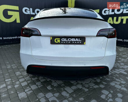 Белый Тесла Model Y, объемом двигателя 0 л и пробегом 61 тыс. км за 24700 $, фото 8 на Automoto.ua