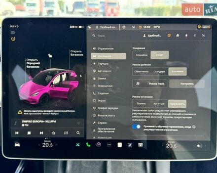 Белый Тесла Model Y, объемом двигателя 0 л и пробегом 64 тыс. км за 28500 $, фото 27 на Automoto.ua