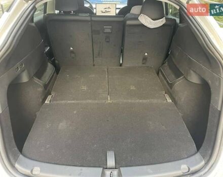 Белый Тесла Model Y, объемом двигателя 0 л и пробегом 17 тыс. км за 28600 $, фото 5 на Automoto.ua