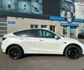Белый Тесла Model Y, объемом двигателя 20 л и пробегом 28 тыс. км за 32990 $, фото 3 на Automoto.ua