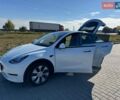 Белый Тесла Model Y, объемом двигателя 0 л и пробегом 12 тыс. км за 30500 $, фото 5 на Automoto.ua