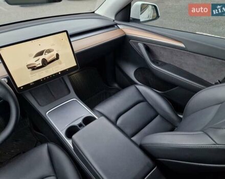 Белый Тесла Model Y, объемом двигателя 0 л и пробегом 47 тыс. км за 26200 $, фото 12 на Automoto.ua