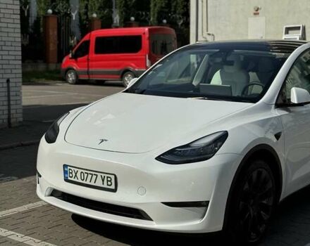 Белый Тесла Model Y, объемом двигателя 0 л и пробегом 49 тыс. км за 28000 $, фото 18 на Automoto.ua